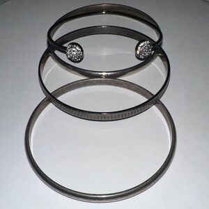 Elegant Silver Bangle Set